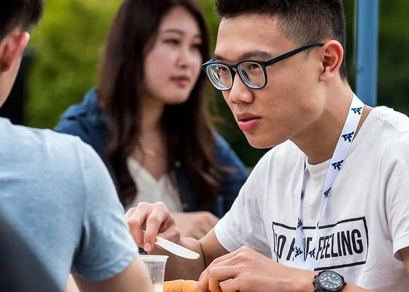 Students eating outside