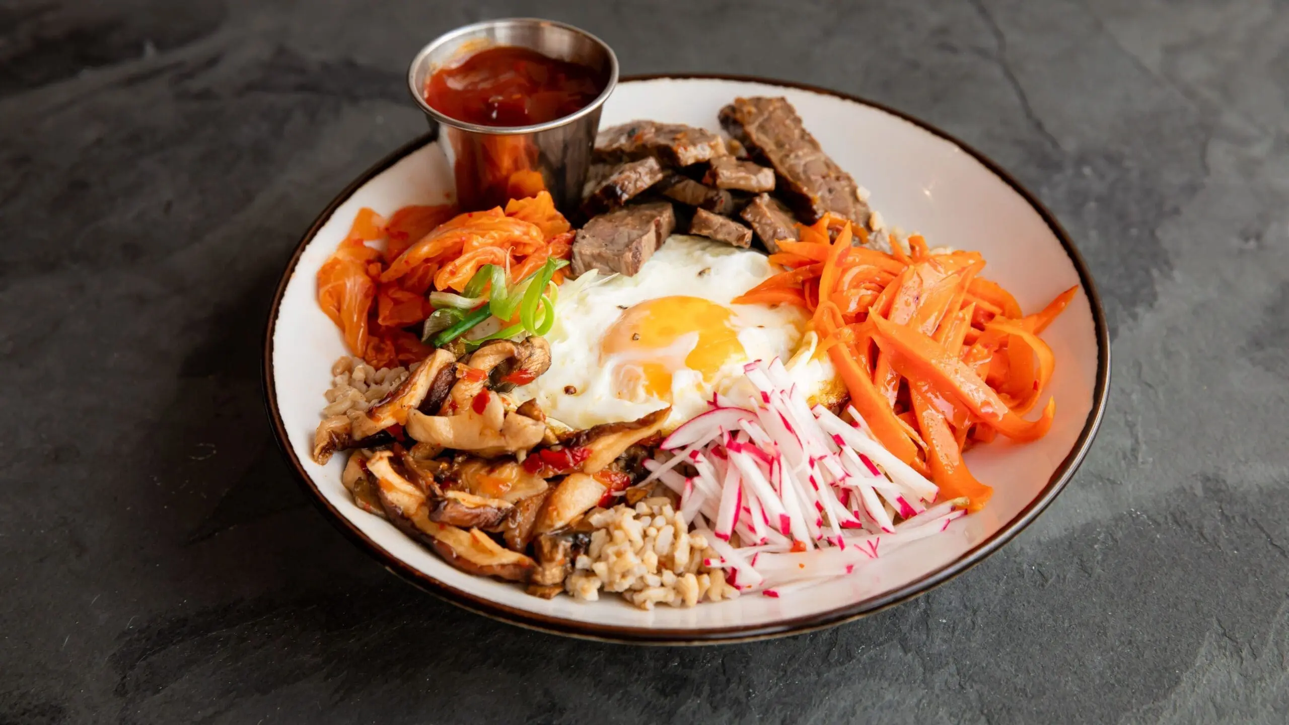 Bibimbap beef